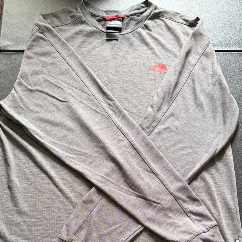 The North Face Men's Long Sleeve Crew in Gray with Red Logo